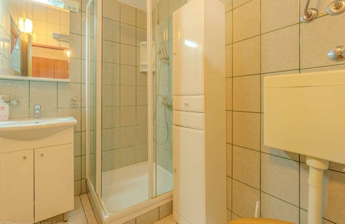 Zubovici Apartment | Studio-Apartment with balcony, directly at the beach and free WiFi