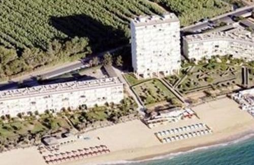 Le Lavandou Apartment | Studio au bord de l'eau avec terrasse et ménage inclus - FR-1-251-307