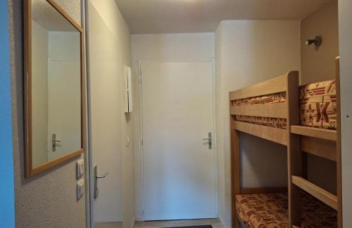 Brides-les-Bains Apartment | Studio avec Balcon Exposé Est, Parking et WIFI Inclus - Brides-les-Bains - FR-1-512-186