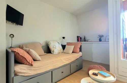 Les Angles Apartment | Studio avec très belle vue sur les Angles et proche des pistes