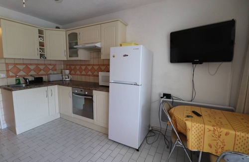 Le Grau-Du-Roi Apartment | Studio Cabin beautiful terrace swimming pool parking 500m beach