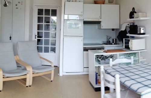 Berck-sur-Mer Apartment | Studio cabin Berck plage with garage, ideal for 2 adults and 2 children