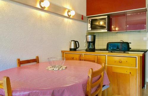 Villard-de-Lans Apartment | Studio Cabine avec Balcon Proche Centre et Pistes, Parking et Navette Gratuite - FR-1-515-98