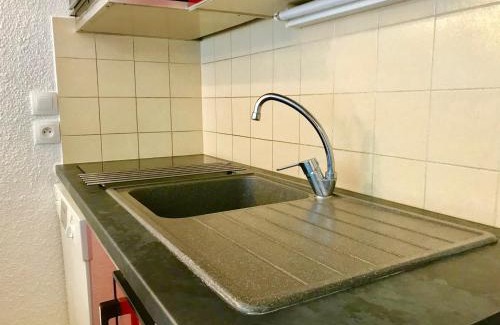 Villard-de-Lans Apartment | Studio Cabine avec Balcon Proche Centre et Pistes, Parking et Navette Gratuite - FR-1-515-98