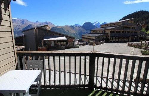 Auris Apartment | Studio cabine rénové, 4 couchages, pied des pistes, parking, balcon sud - FR-1-297-160