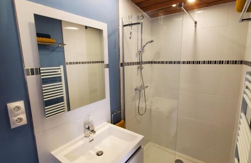 Decines-Charpieu Apartment | Studio - Chalet indépendant