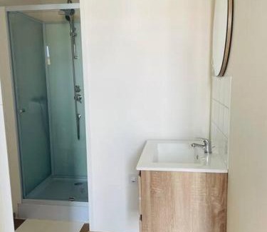 Castres Apartment | Studio Charles de Gaulle V