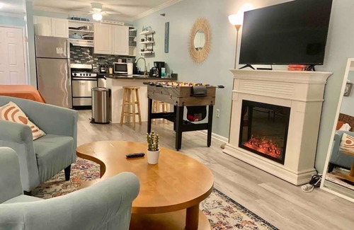 Ocean City Apartment | Studio Charm w/Deck, Fireplace & Fooseball!: Walk to Beach, Boardwalk & Dining!