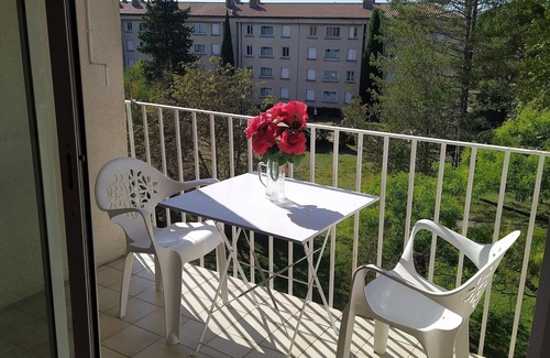Greoux-les-Bains Apartment | Studio classified 2* Gréoux-les-Bains TB Qual/€