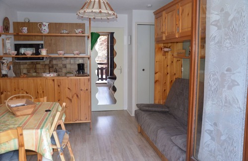 Risoul Apartment | Studio Coin Montagne Risoul 1850 Les Clematites D