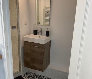Limoges Apartment | Studio Cosy à 12 min à pieds de la Gare