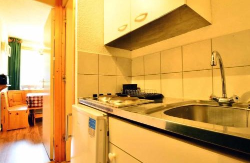 Bellentre Apartment | Studio cosy à Montchavin Les Coches, pied des pistes, balcon, parking gratuit - FR-1-329-2