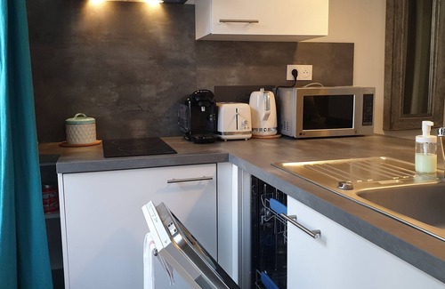 Mulhouse Apartment | Studio Cosy & Cocon Bronze