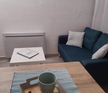 Manosque Apartment | Studio Cosy dans la maison d'enfance de Jean Giono