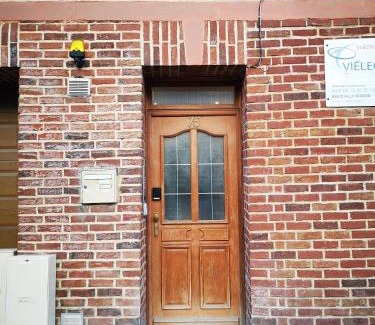 Saint-Acheul Apartment | STUDIO COSY HYPER CENTRE GARE AMIENS WIFI NETFLIX 2 PERS