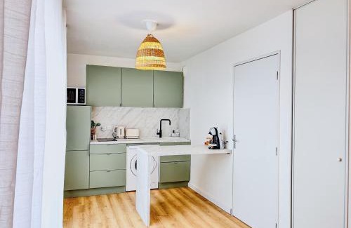 Decines-Charpieu Apartment | Studio Cosy idéalement situé