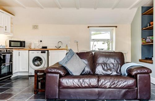 Haverfordwest House | Studio Cottage