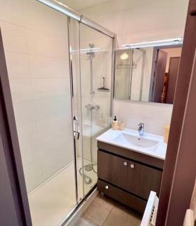 La Londe-les-Maures Apartment | Studio en bord de mer
