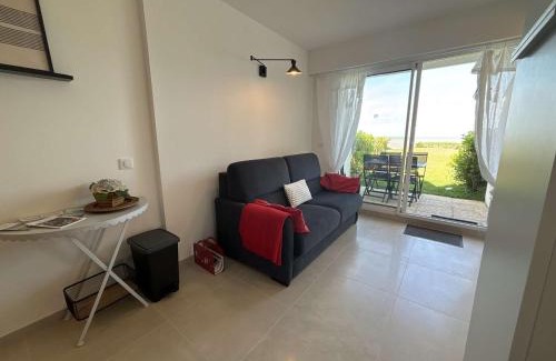 Royan Apartment | Studio en bord de mer à Royan, parking, TV, tout équipé - FR-1-494-67
