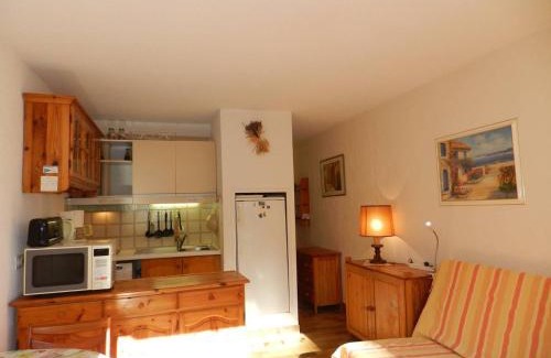 La Faviere Apartment | Studio familial avec terrasse, piscine, tennis et accès plage - Bormes-les-Mimosas - FR-1-251-739