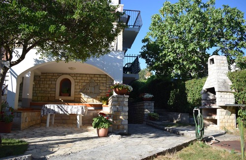 Sveti Filip i Jakov Apartment | Studio flat with balcony Sveti Filip i Jakov, Biograd (AS-4299-d)