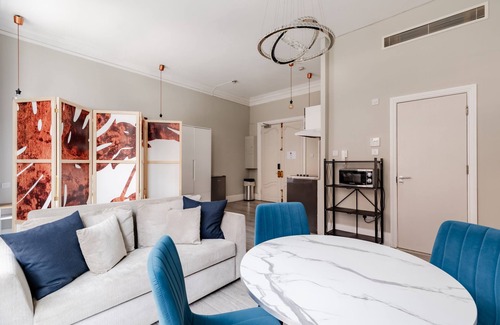 Royal Borough of Kensington and Chelsea Apartment | Studio Flat in the Heart of High Street Kensington