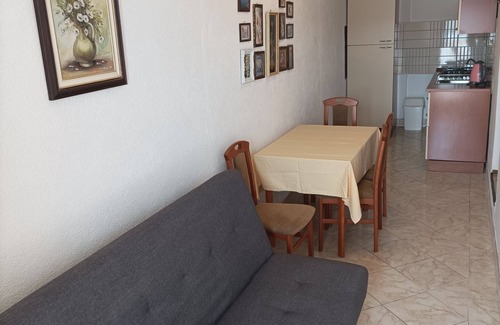 Zubovici Apartment | Studio flat with terrace and sea view Zubovići, Pag (AS-6394-a)