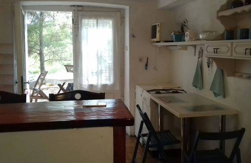 Milna Apartment | Studio flat with terrace and sea view Milna, Vis (AS-8490-a)