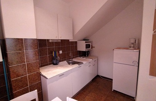 Rab Town Apartment | Studio flat with terrace Supetarska Draga - Donja, Rab (AS-2022-a)