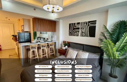 San Fernando Hotel | Studio for Couples with Mt Arayat View with Netflix, Karaoke & Boardgames