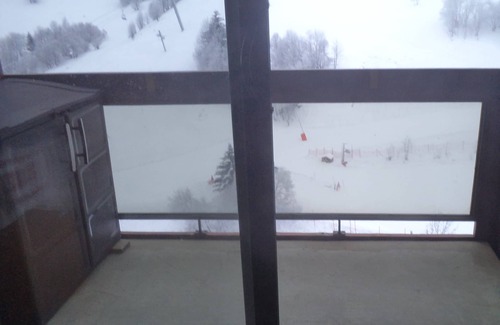 Le Corbier Apartment | Studio cabin 28m2 Pégase 4 pers -1*- balcony south piste view High floor