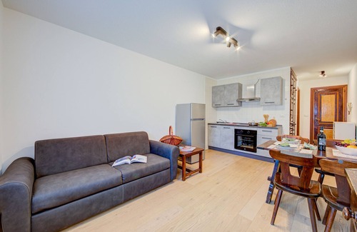 Sestriere Apartment | Studio Genzianella Ski In-Ski Out 100m, Sestriere, Italy