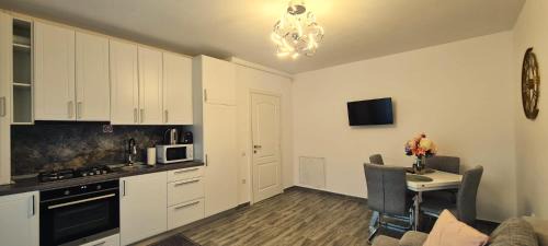 Selimbar Apartment | Studio Giulio