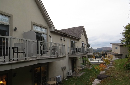 Piedmont Apartment | Studio-hôtel de Villégiature Saint-sauveur