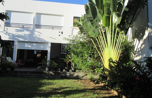 Port-Louis Apartment | Studio in an architect's house in Port-Louis, Guadeloupe, (near the beach).