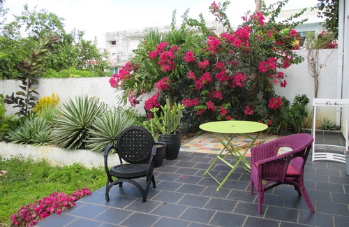 Port-Louis Apartment | Studio in an architect's house in Port-Louis, Guadeloupe, (near the beach).