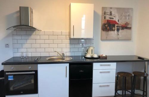 Bolton Apartment | Studio in Bolton town, Short stay studio 5,