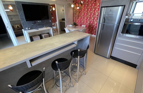 Foz do Iguacu City Centre Apartment | Studio in FOZ's gastronomic center overlooking the Paraná River