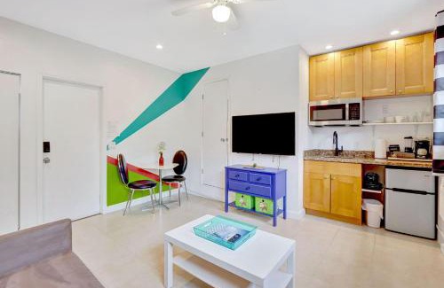 Hendricks and Venice Isles Apartment | Studio in Las Olas near FL Beach