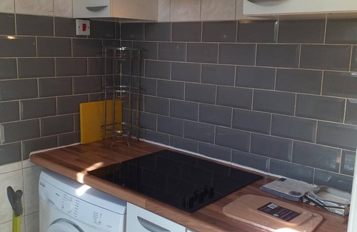 Headingley Apartment | Studio in Leeds - Sleeps 2