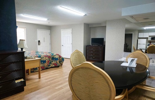 Galloway Hotel | Studio Inn and Suites Absecon NJ, Atlantic City