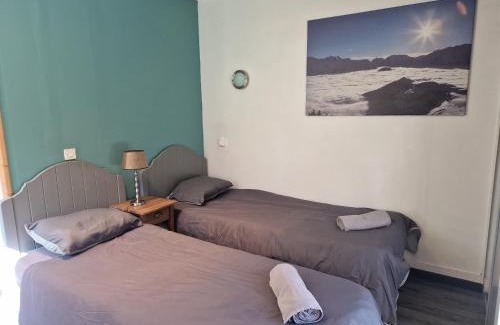 Le Bourg-d'Oisans Apartment | Studio La Cabane Centre Ville