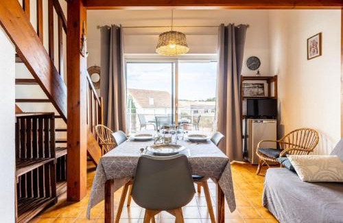 Saint-Palais-sur-Mer Apartment | Studio Les Adichats by Interhome