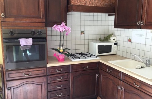 Montmorot House | Studio Meublé La Ferme de Montard