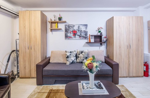 Chiajna Apartment | Studio Military Residence M7