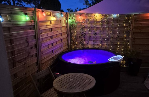 Saint-Mathieu Apartment | Studio moutik room SPA and sauna near the beach