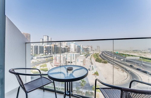 Nad Al Sheba Apartment | Studio Near Meydan Racecourse & Golf Club with Easy Access to Al Meydan Road