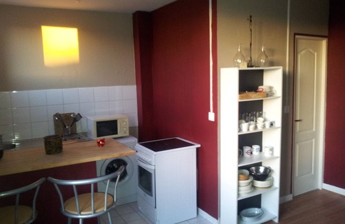 Bagnolet Apartment | Studio near Paris Métro Robespierre