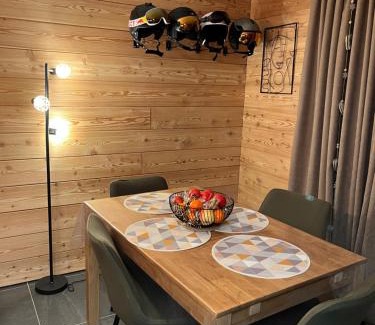 Les Claux Apartment | Studio neuf et chaleureux