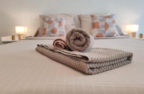 Costieres Apartment | studio Nimes capouchiné parking et balcon proche centre